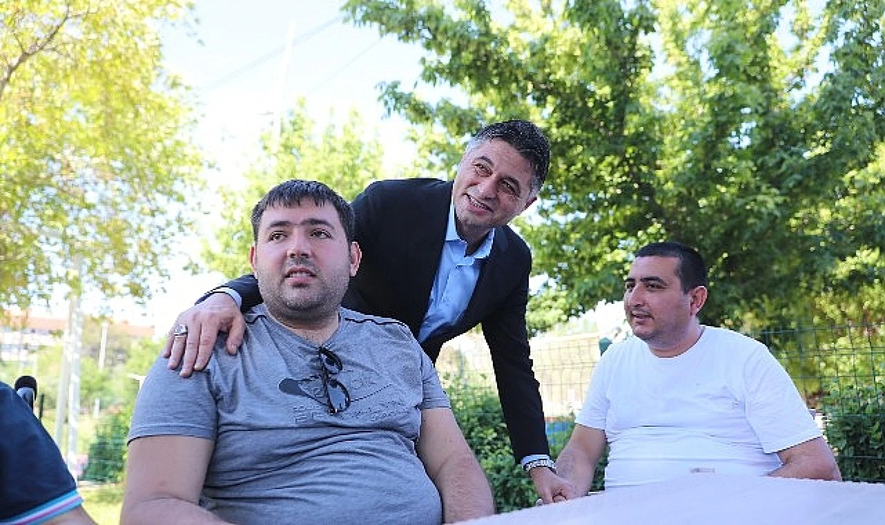 Aliağa’da Protokol ve Vatandaşlar Bayramlaştı