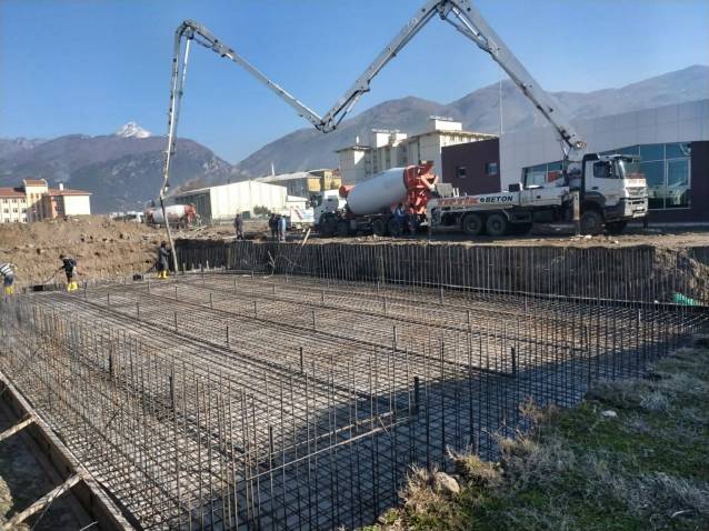 Düziçi İlçesine Yarı Olimpik Yüzme Havuzu